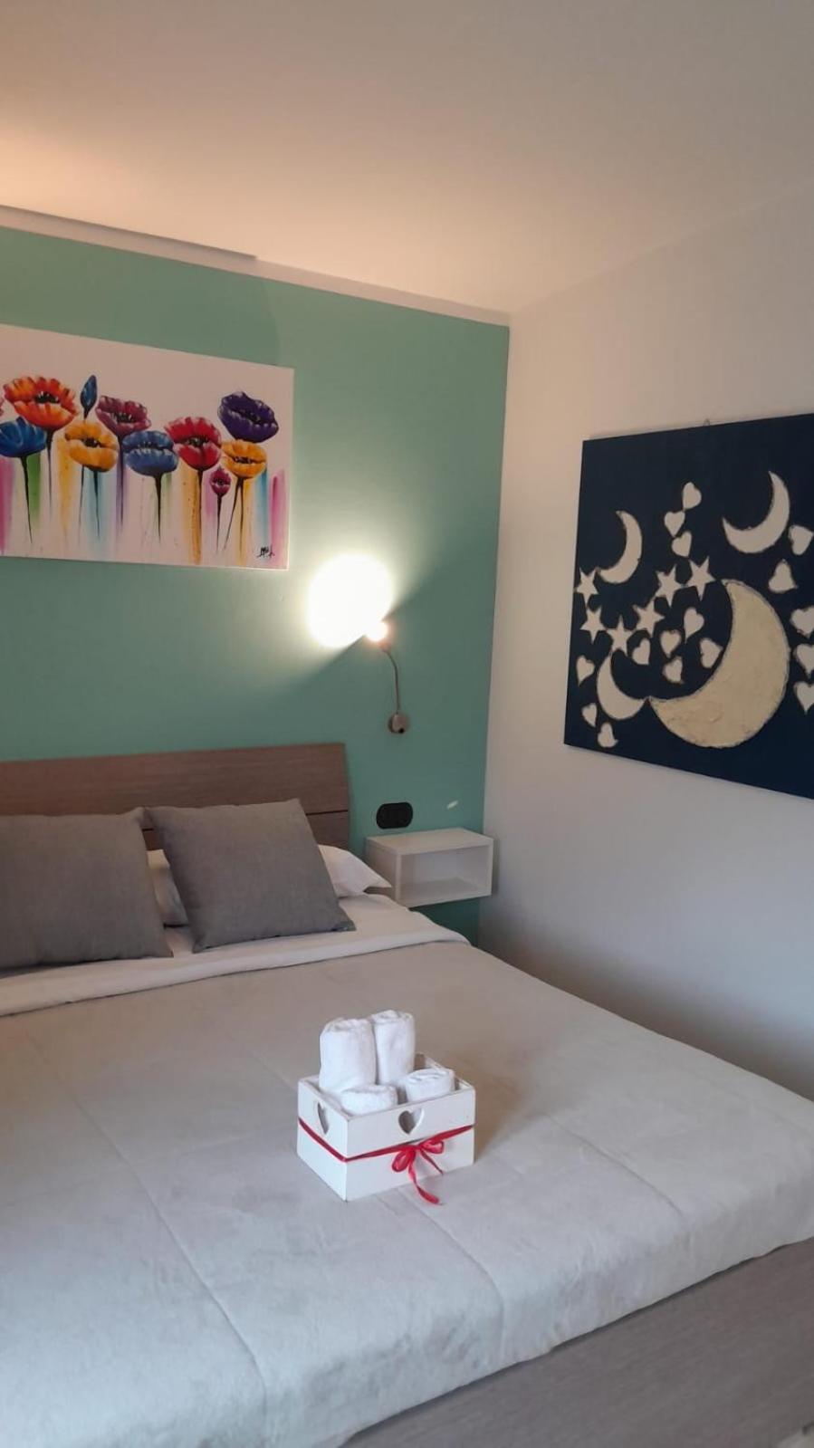 Rainbow Sweet Rooms Valmontone Exteriér fotografie